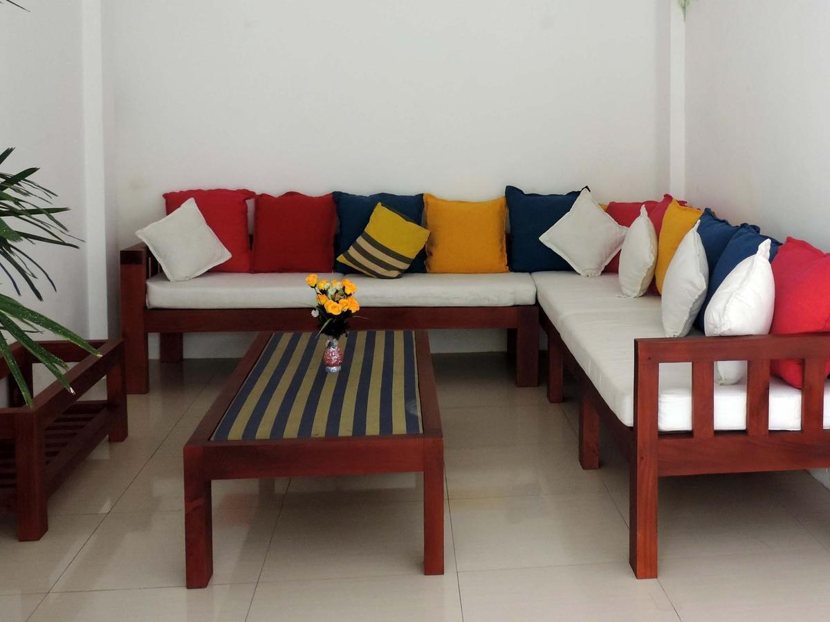 Primrose Guest House Unawatuna Exteriör bild